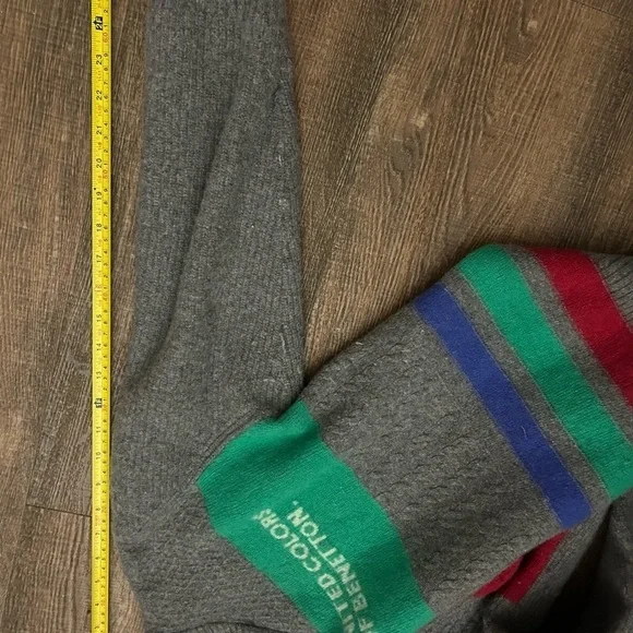Vintage United Colors of Benetton wool sweater S-M good vintage condition rare! - Picture 12 of 12